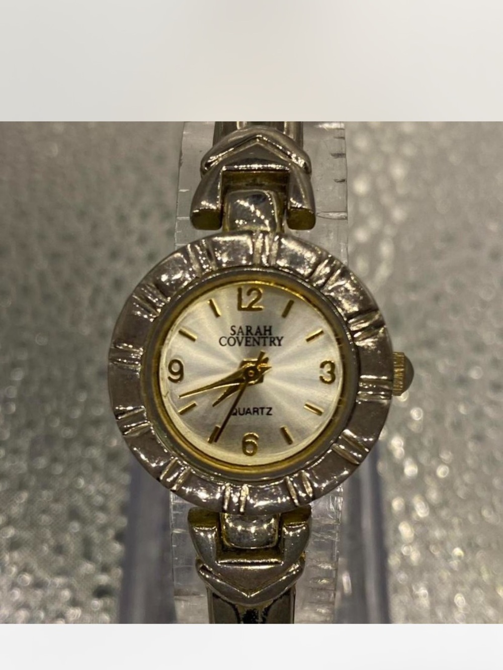 ^^^ Sarah Coventry ***  Two-Tone Ladies Quartz Watch  / Silver & Gold ***